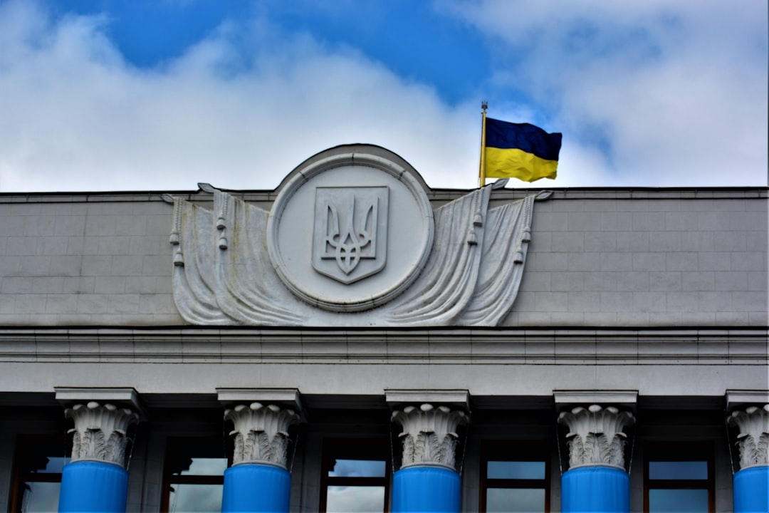 ТОП-10 новинних порталів України 2025: огляд і порівняння функціоналу